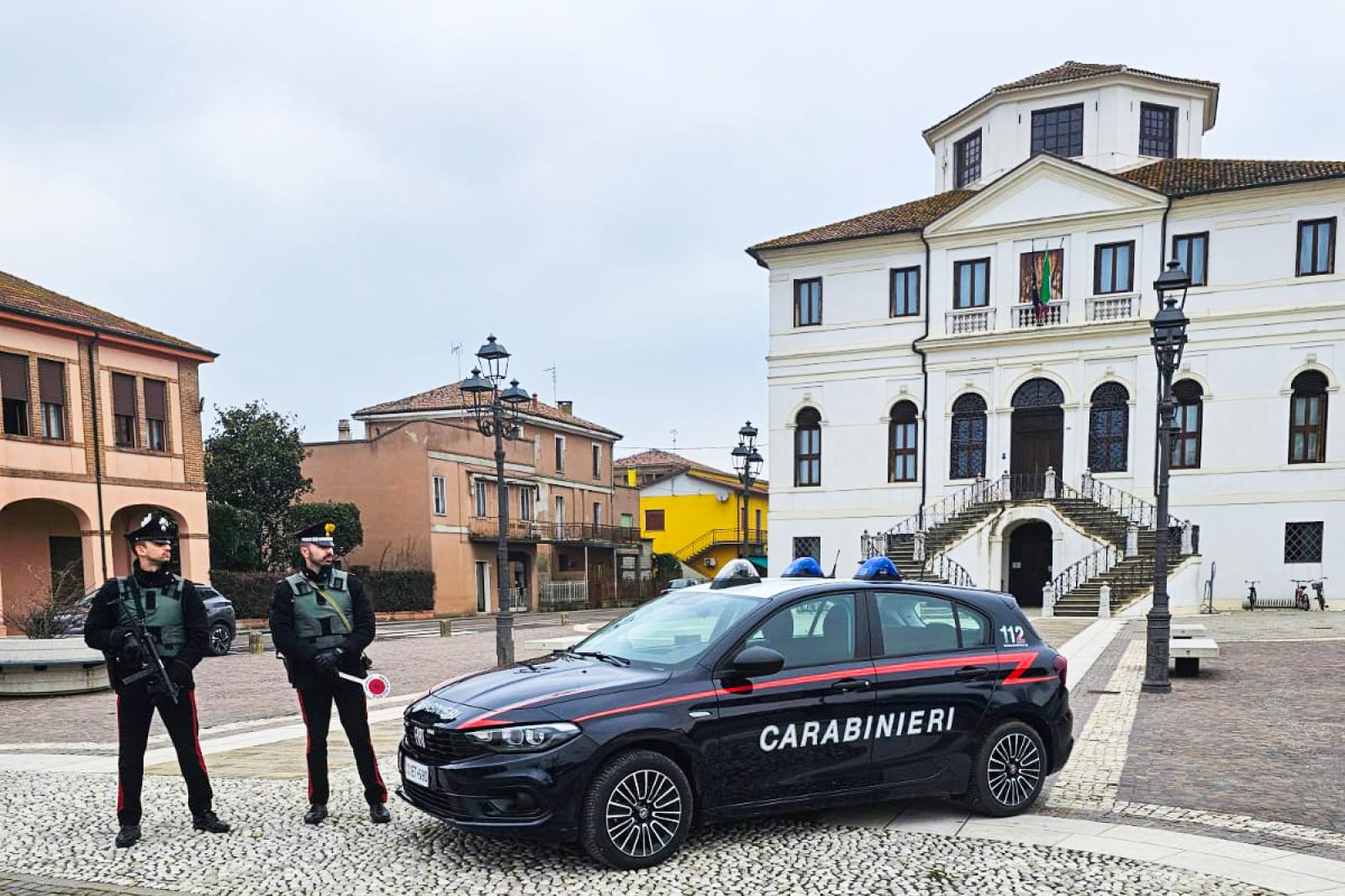 Truffa del finto bonifico in partenza: preso