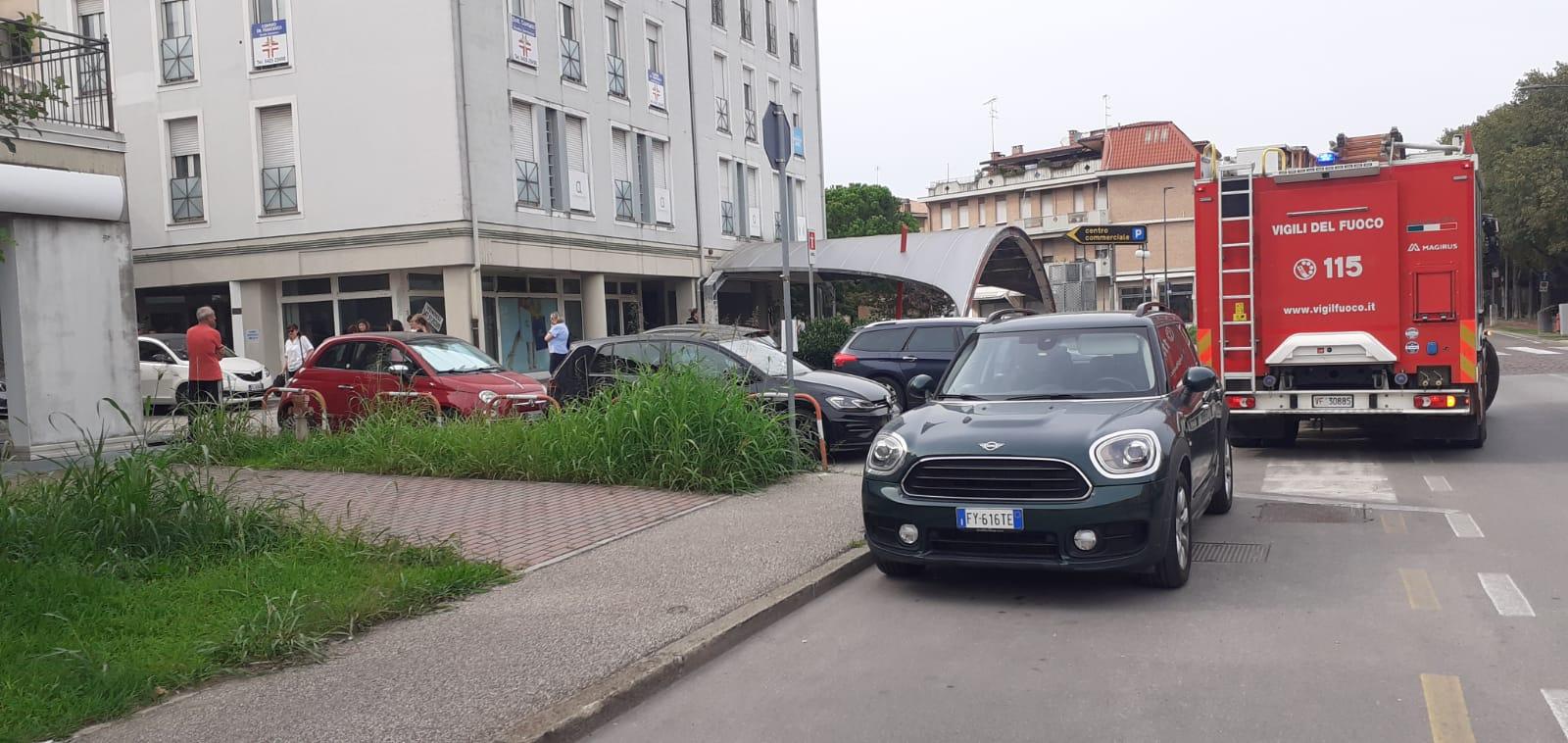 Fumo nel condominio in centro