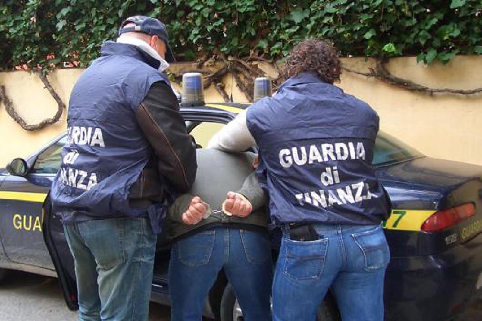 Maxi sequestro all&rsquo;Arcella, 3 chili di eroina e 300 grammi di cocaina: arresto convalidato