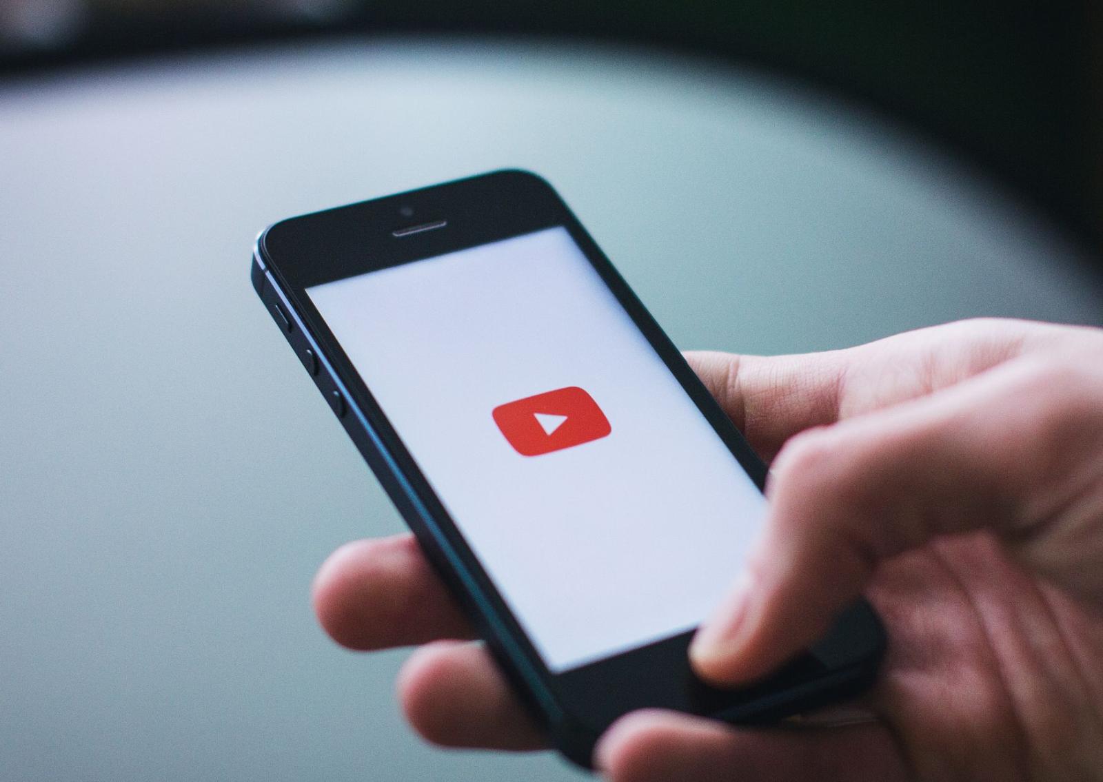 Riammessi gli account sospesi