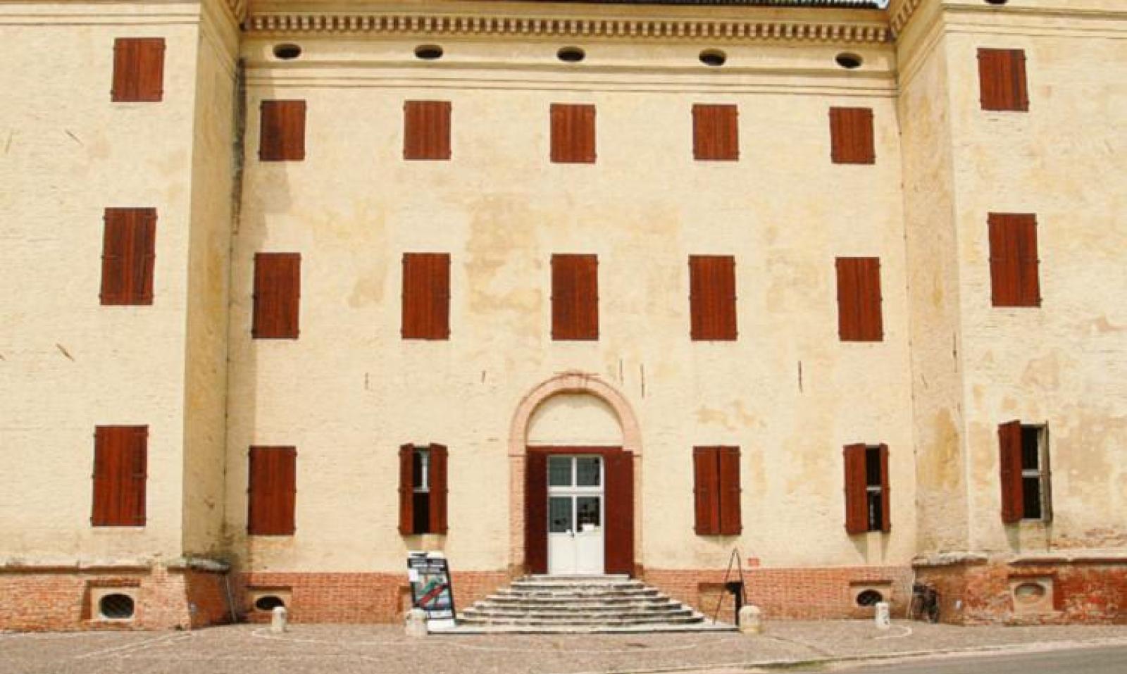 Palazzo Pepoli, avanti col restyling