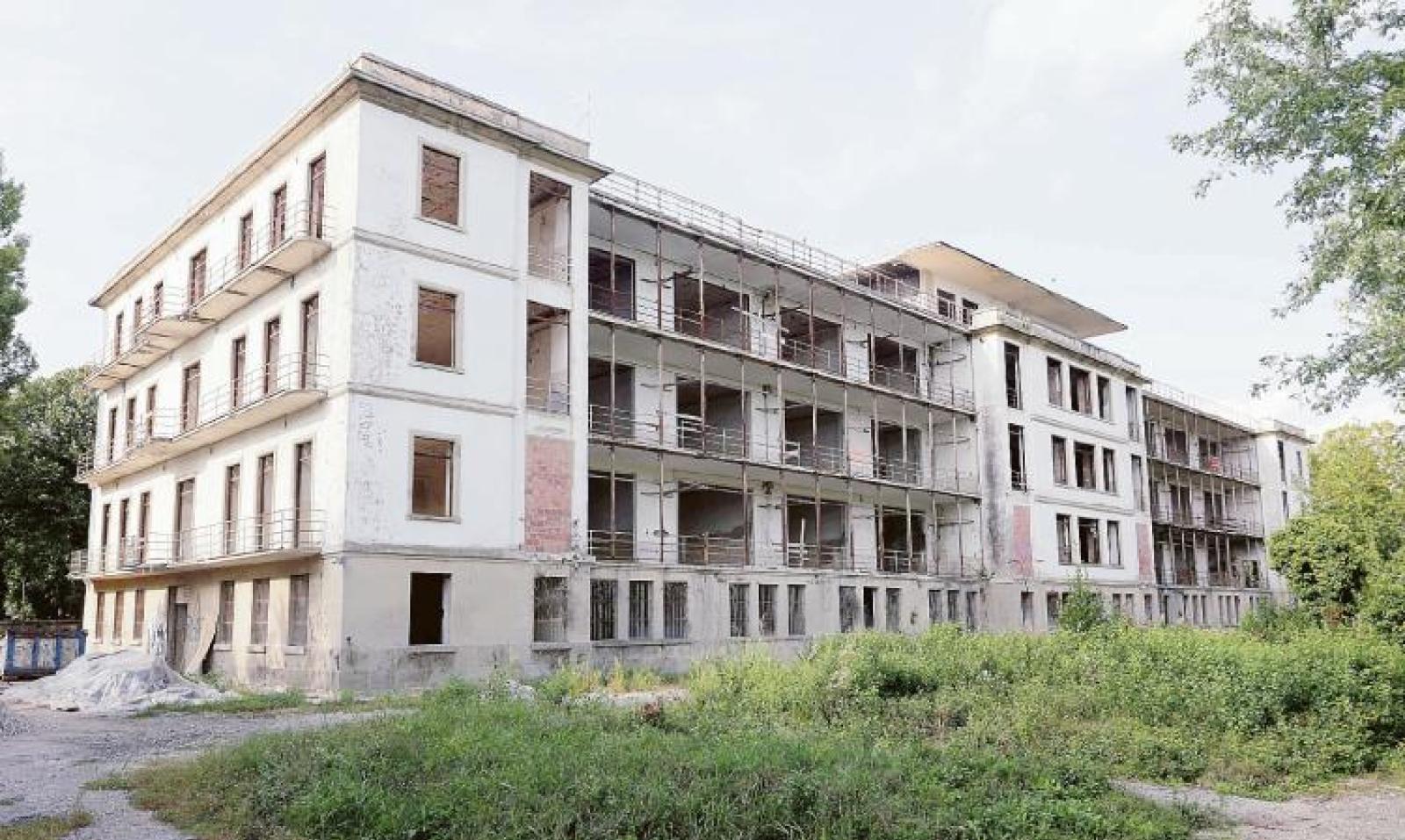 Domino uffici attorno al Maddalena