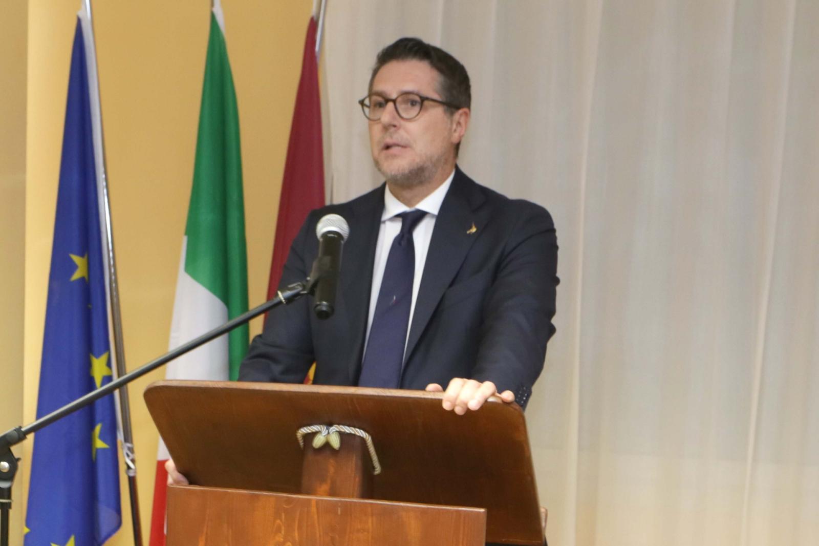 "Proseguiamo con la zona rossa"