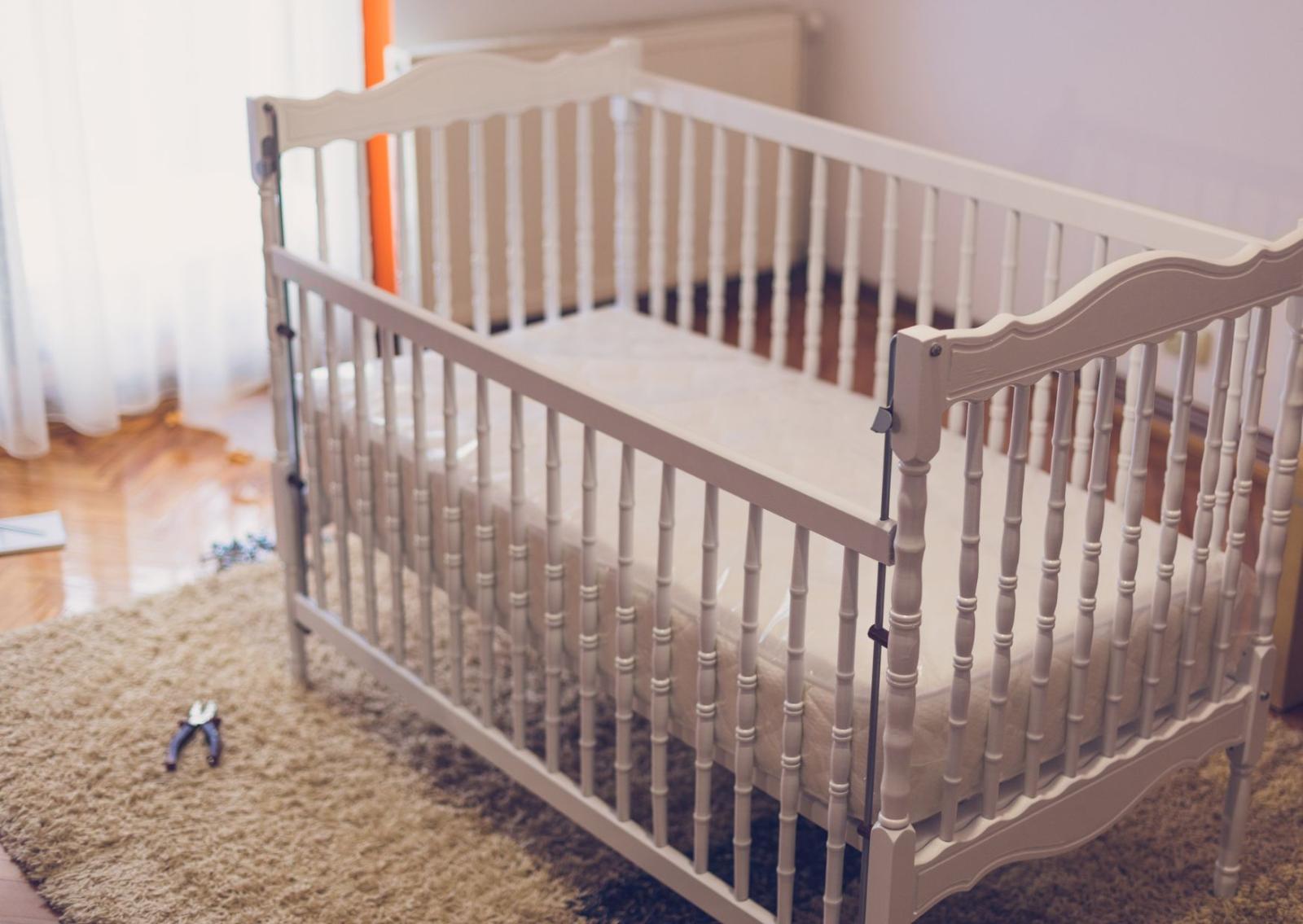 Culle sempre pi&ugrave; vuote