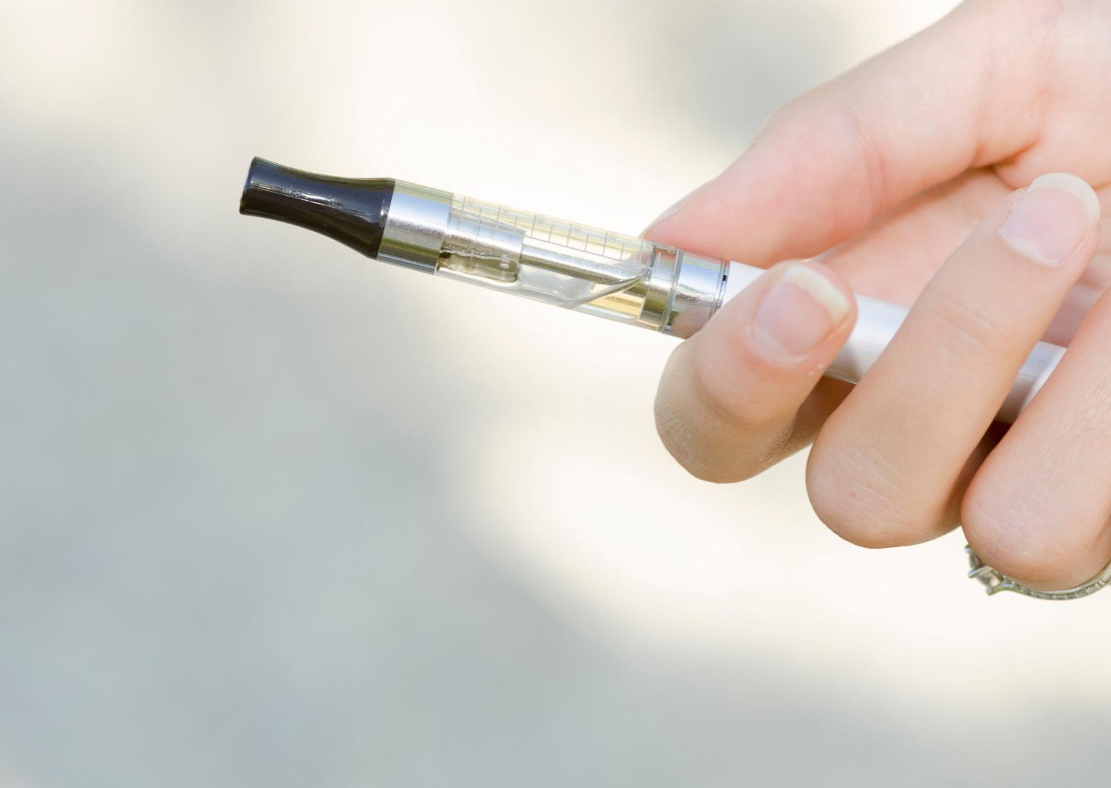 Fumare coster&agrave; molto di pi&ugrave;