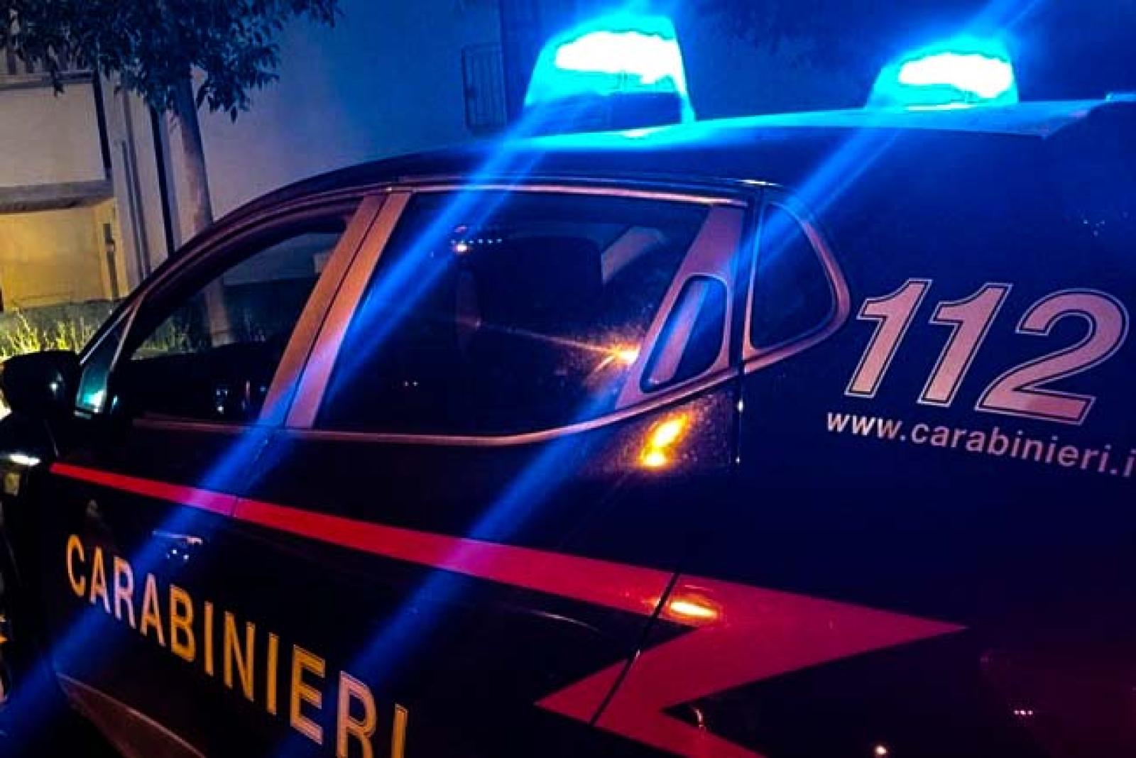 "I ladri hanno provato a entrare con noi in casa"