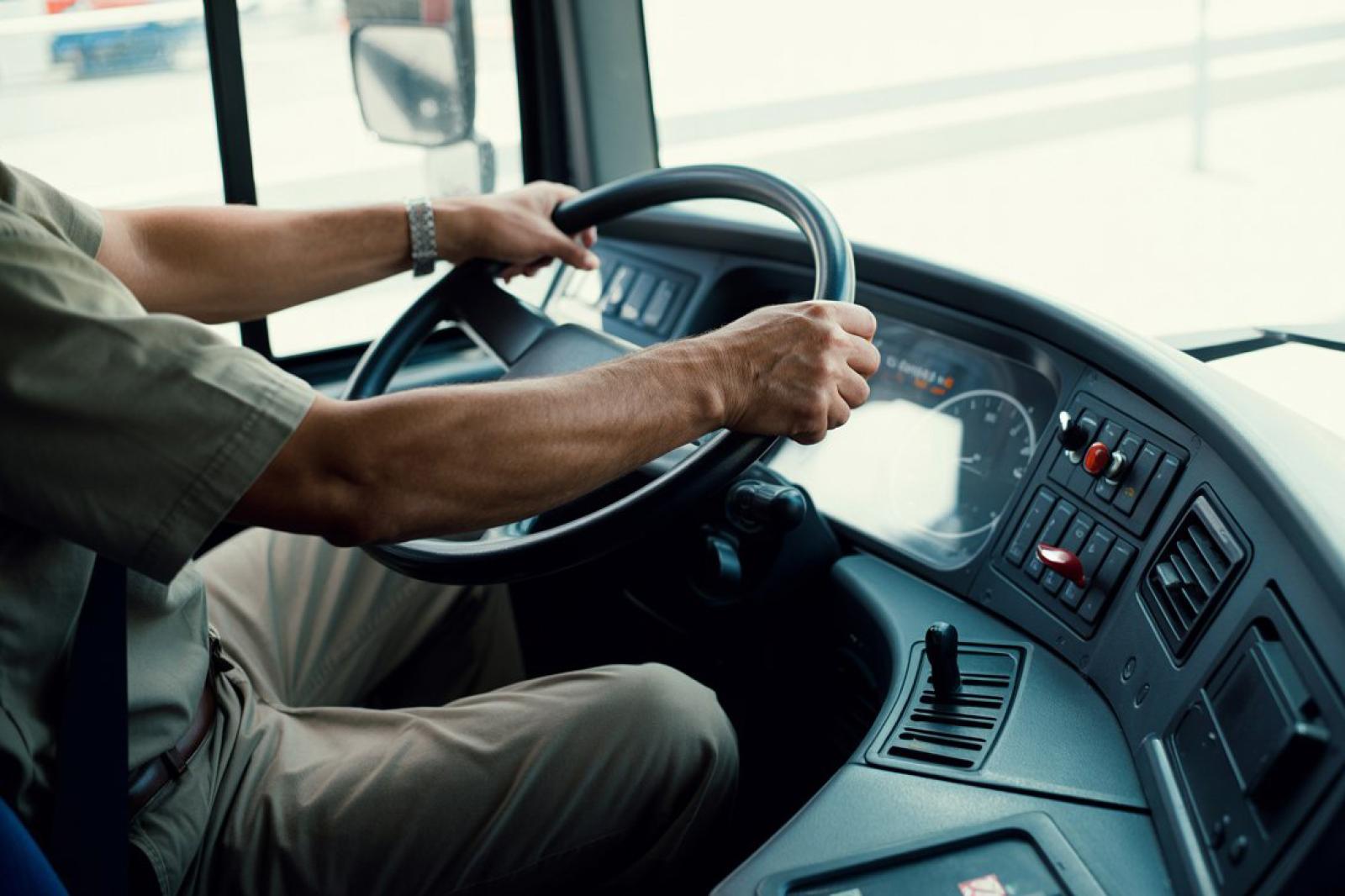 "Da due anni una passeggera mi perseguita"