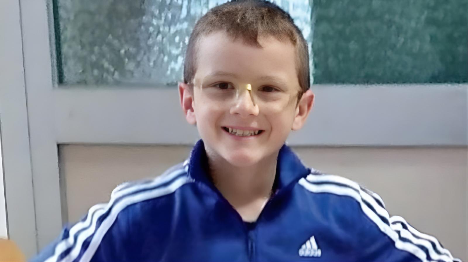 "Ucciso a coltellate prima che lo riprendesse il padre"