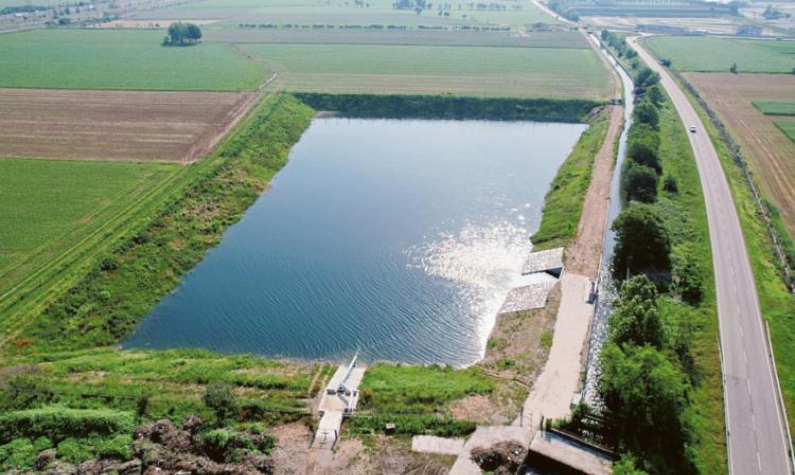 Un laghetto per salvare la citt&agrave;