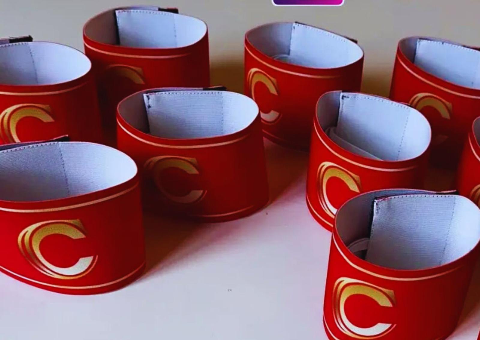 Il calcio si tinge di rosso