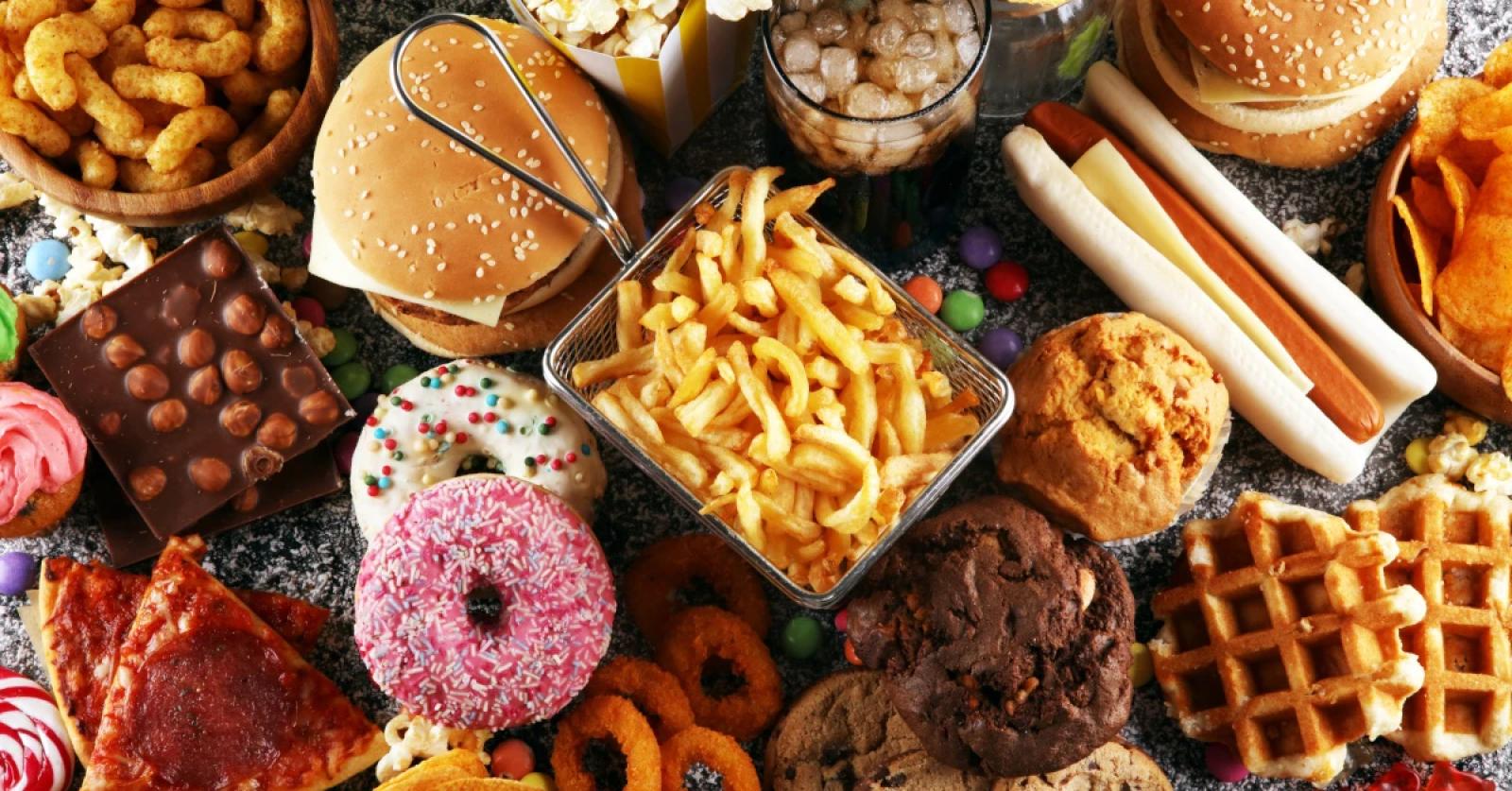Cibi ultraprocessati: possibili danni a cuore, cervello e altri organi