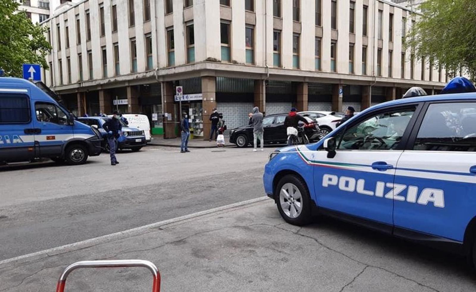 Padova, un pugno, un passeggino e la corsa delle volanti: la bimba di un anno &egrave; salva, arrestato un 22enne