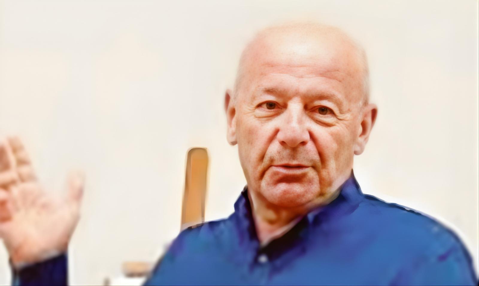 E&rsquo; il medico divenuto artista!