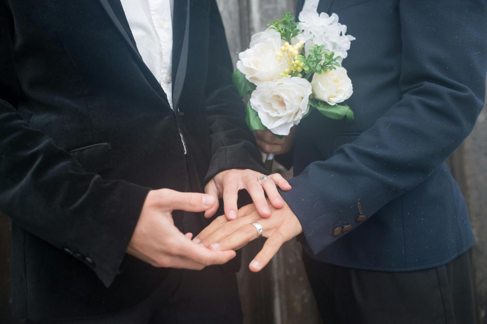 UE: &ldquo;Gli Stati devono riconoscere i matrimoni gay celebrati all&rsquo;estero&rdquo;