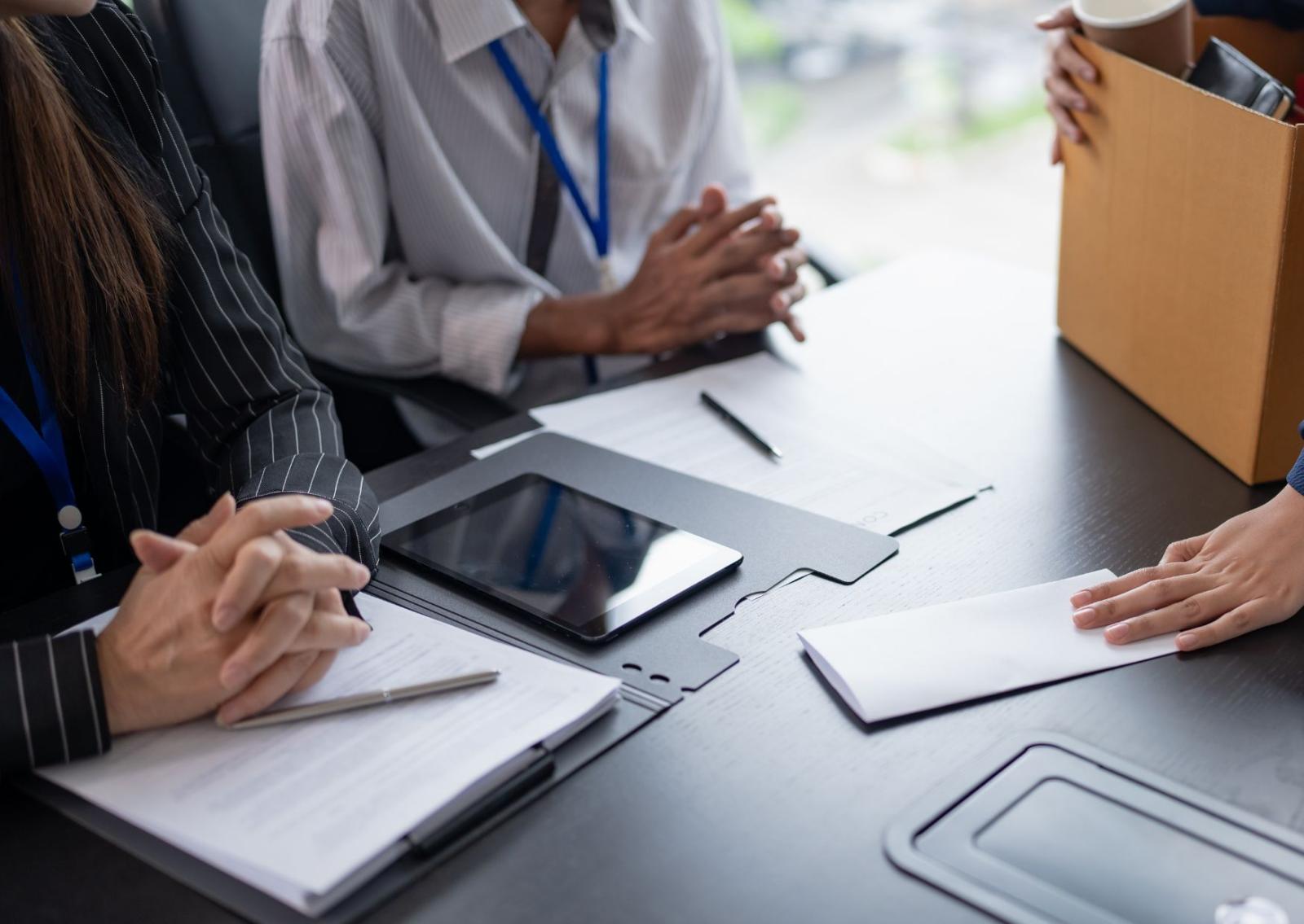 L&rsquo;occupazione rallenta ma la disoccupazione scende