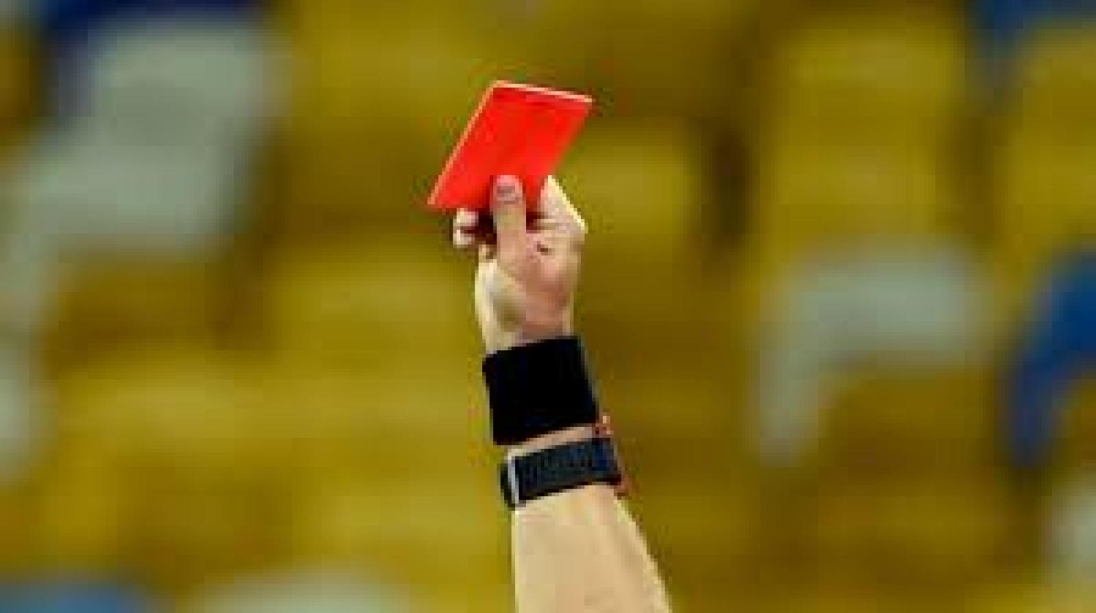 Giudice sportivo: mano pesante in Prima categoria