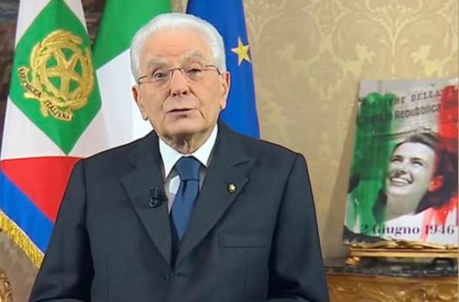 Pace, giovani, democrazia, Repubblica: il messaggio di Mattarella agli italiani