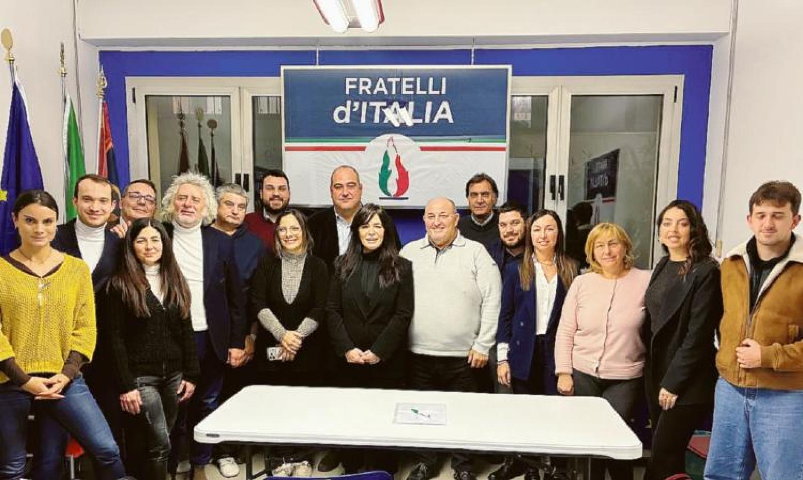 &ldquo;Con lealt&agrave; al fianco del sindaco&rdquo;