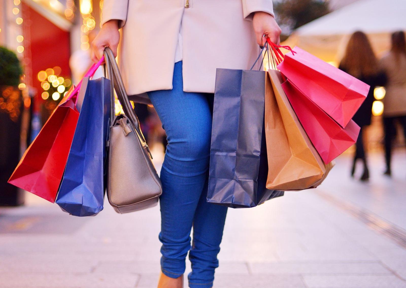 Meno vetrine, pi&ugrave; spazio