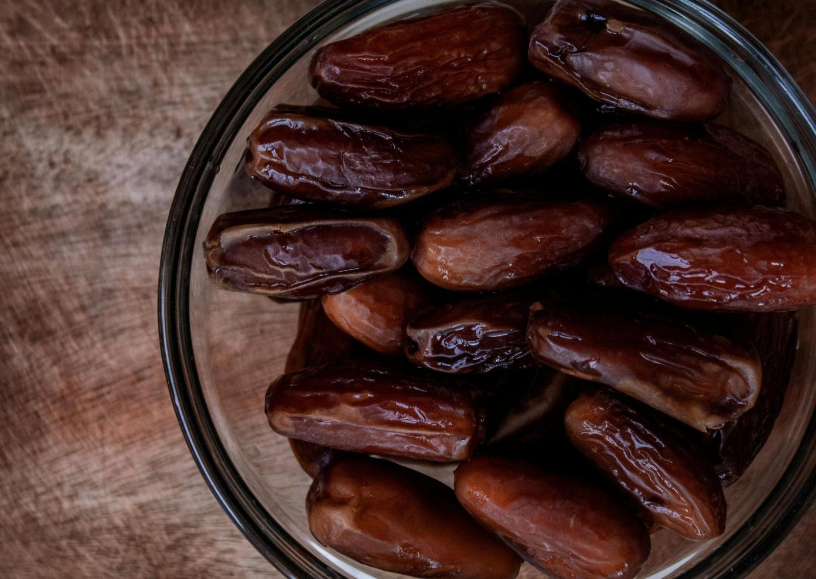 Datteri e IA ridisegnano  il Ramadan