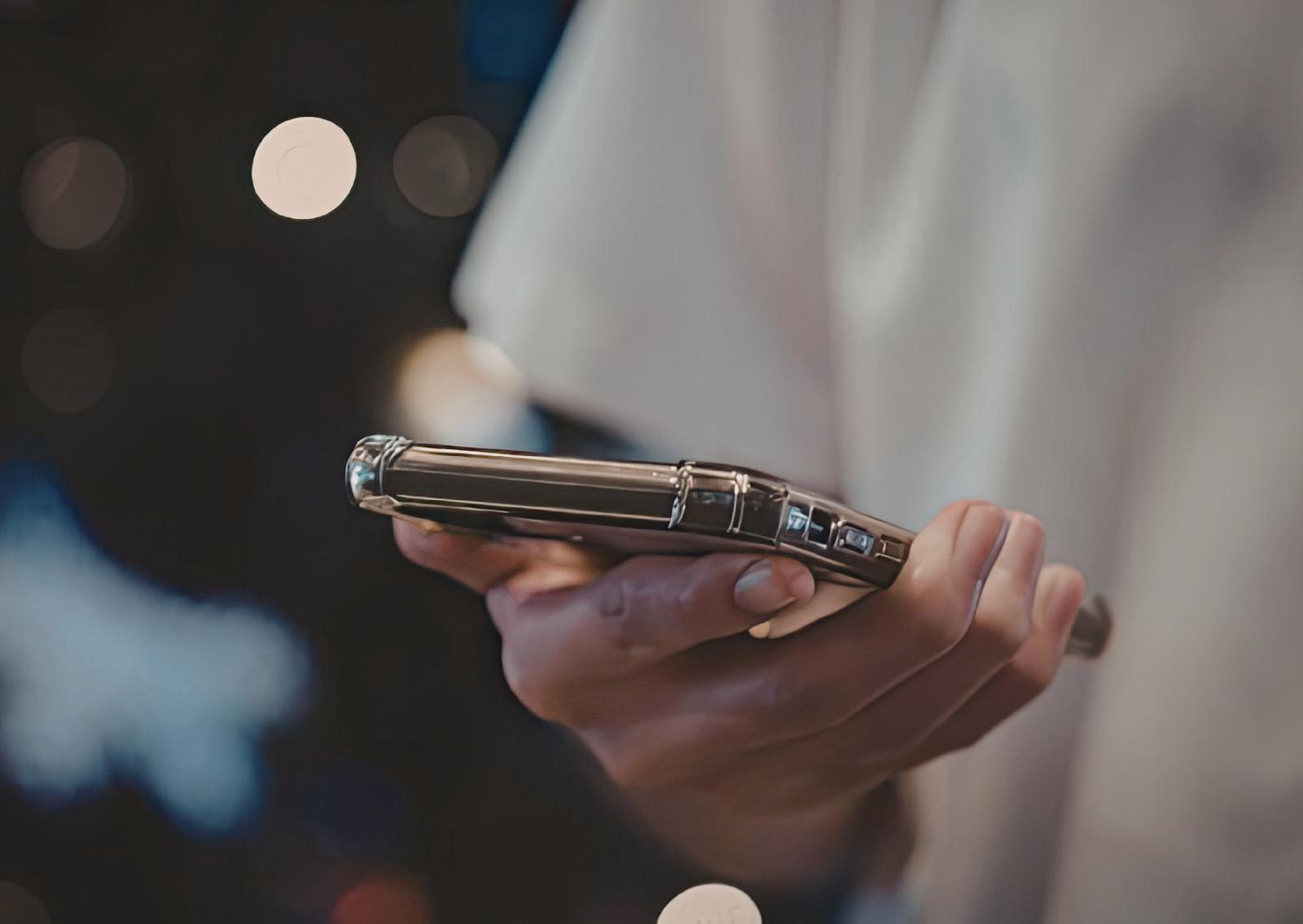 Addio smartphone: solo due ore al giorno