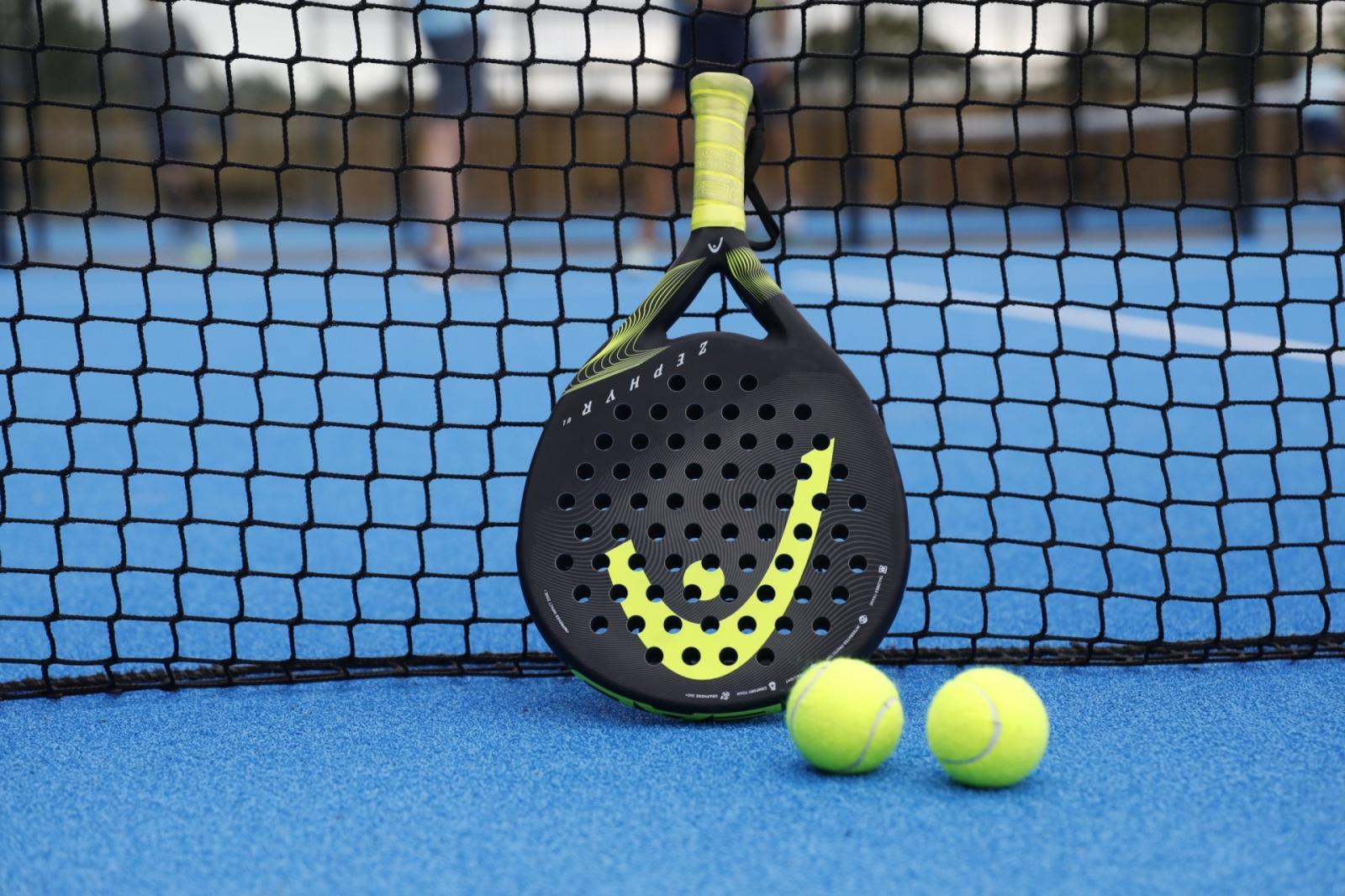 Gioca a padel in malattia, ma non pu&ograve; essere licenziata