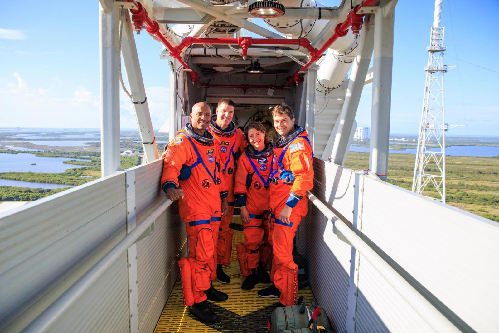 Artemis II, l&rsquo;uomo torna verso la Luna