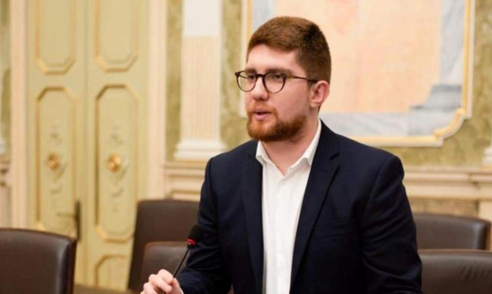 Manca l&rsquo;ultima balaustra poi il pattinodromo potr&agrave; riaprire