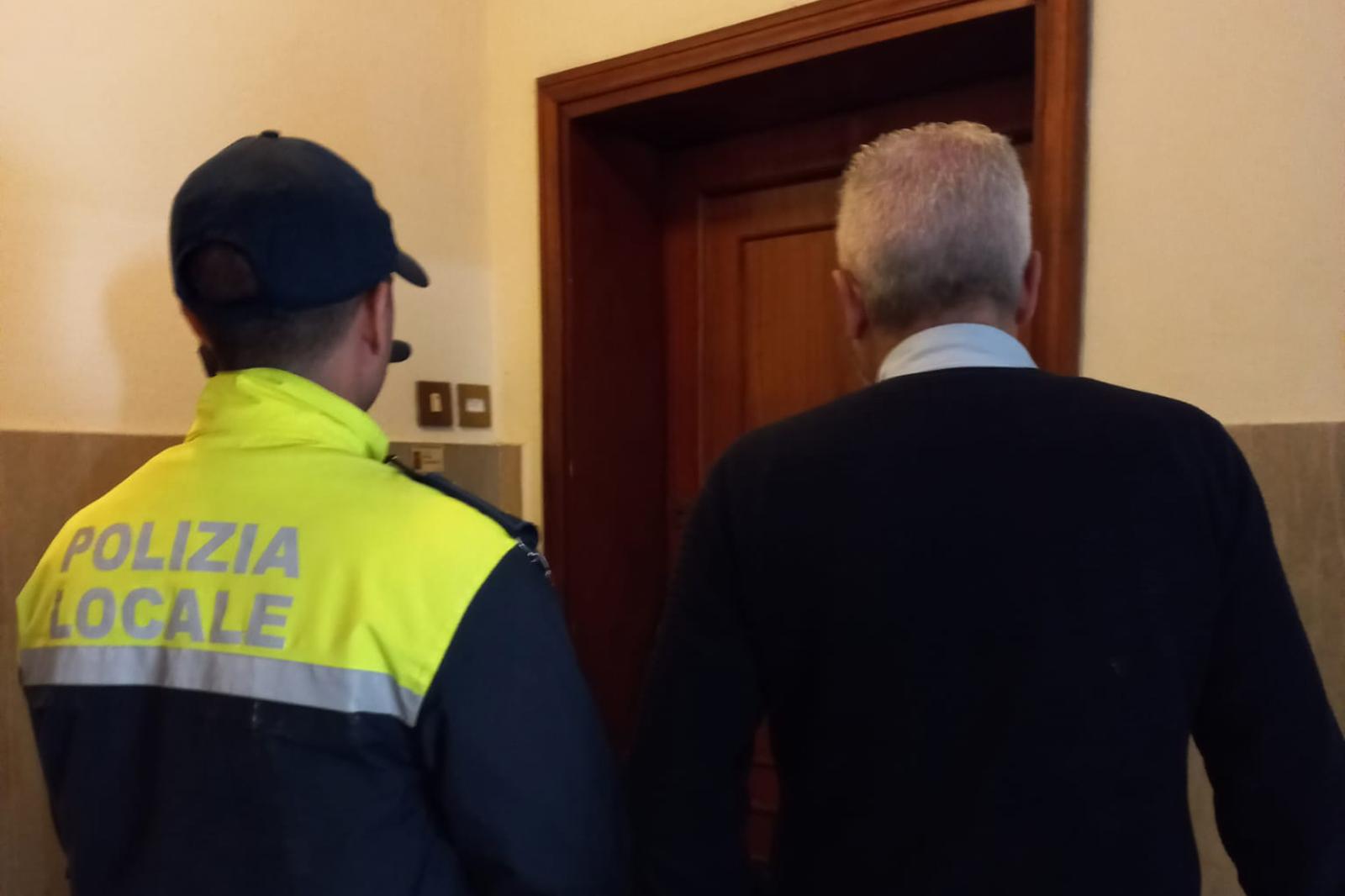 Caccia ai furbetti delle case popolari