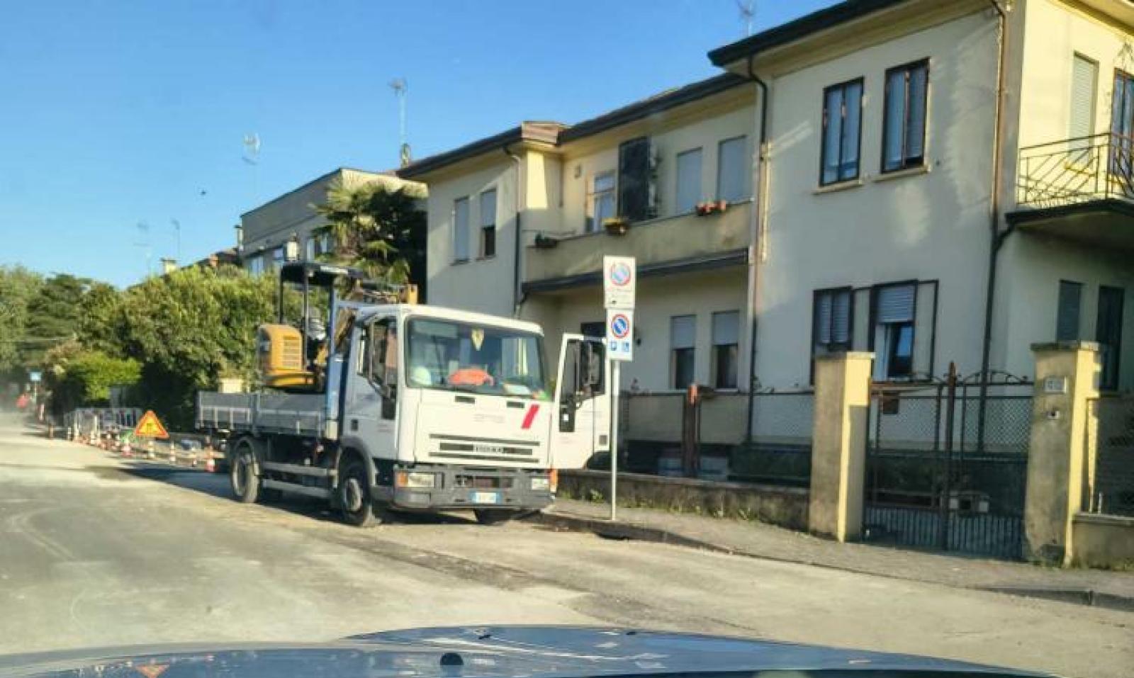 Un gioco dell&rsquo;oca sull&rsquo;incrocio, luned&igrave; sopralluogo per il rond&ograve;