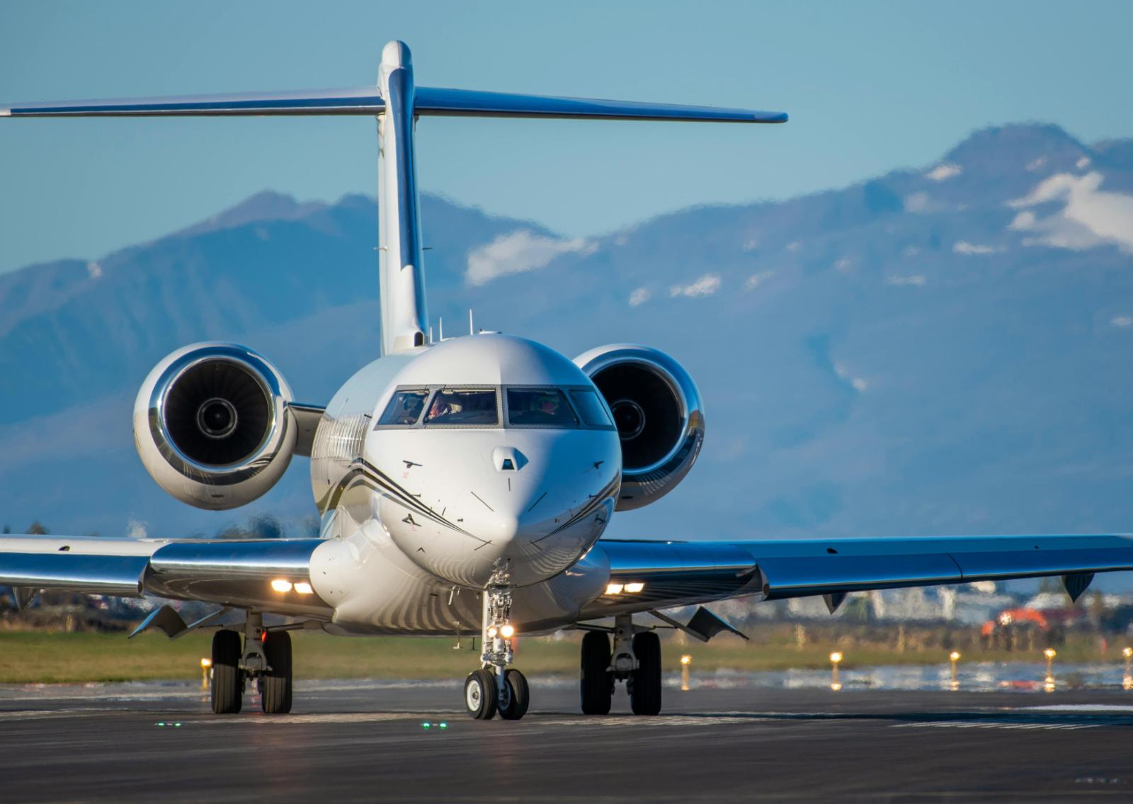 Voli a rischio, scontro sui rimborsi
