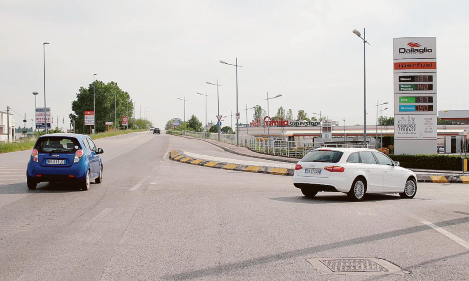Nuova rotatoria in viale Porta Po