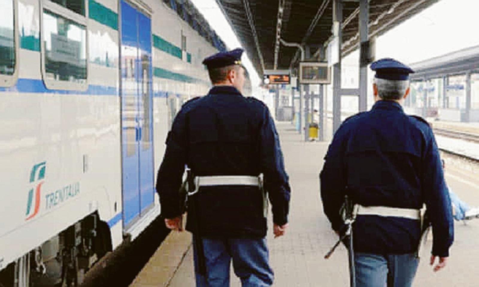 Sei chili di hashish in borsa arrestata una rodigina