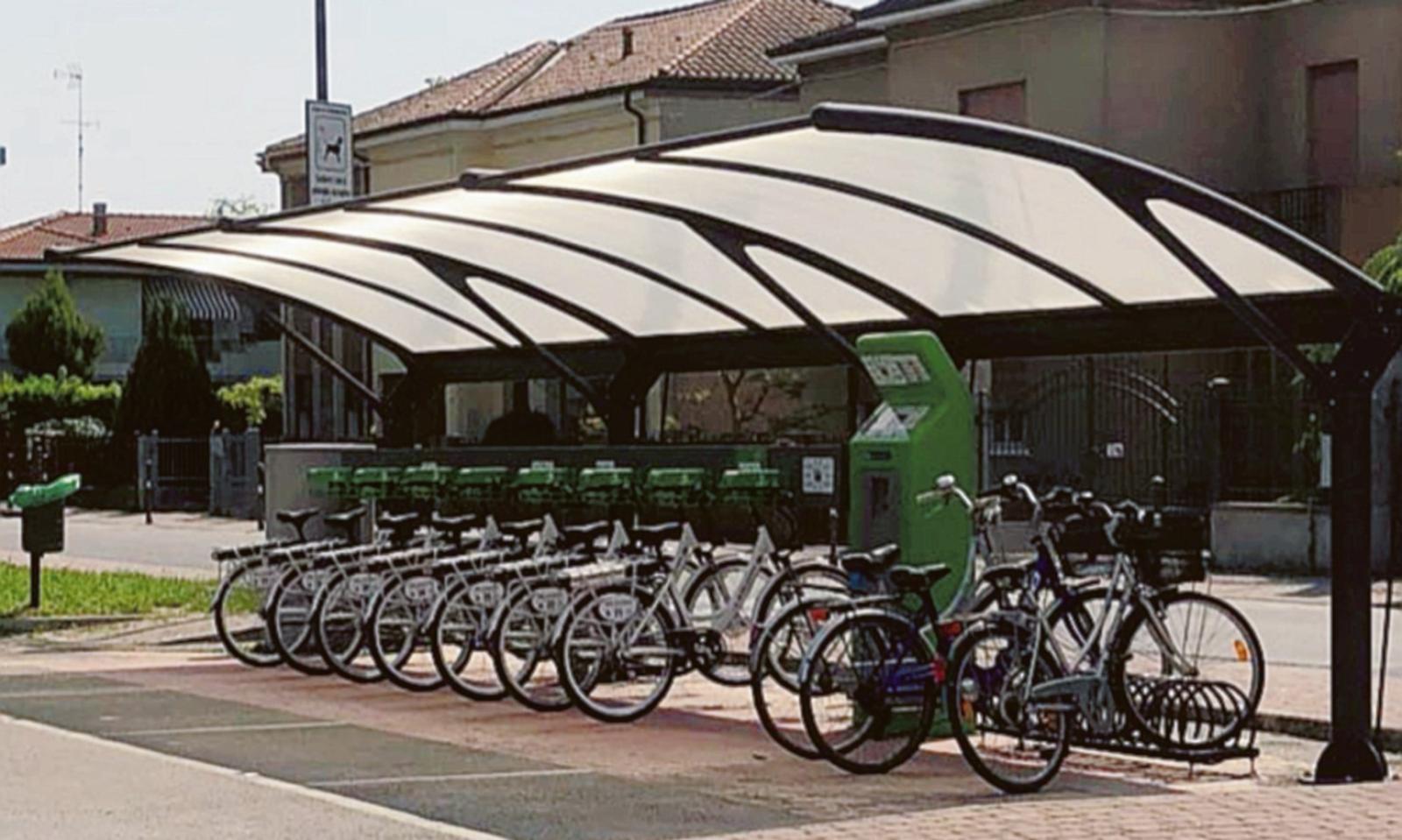 Parte il bike sharing, ma &egrave; polemica
