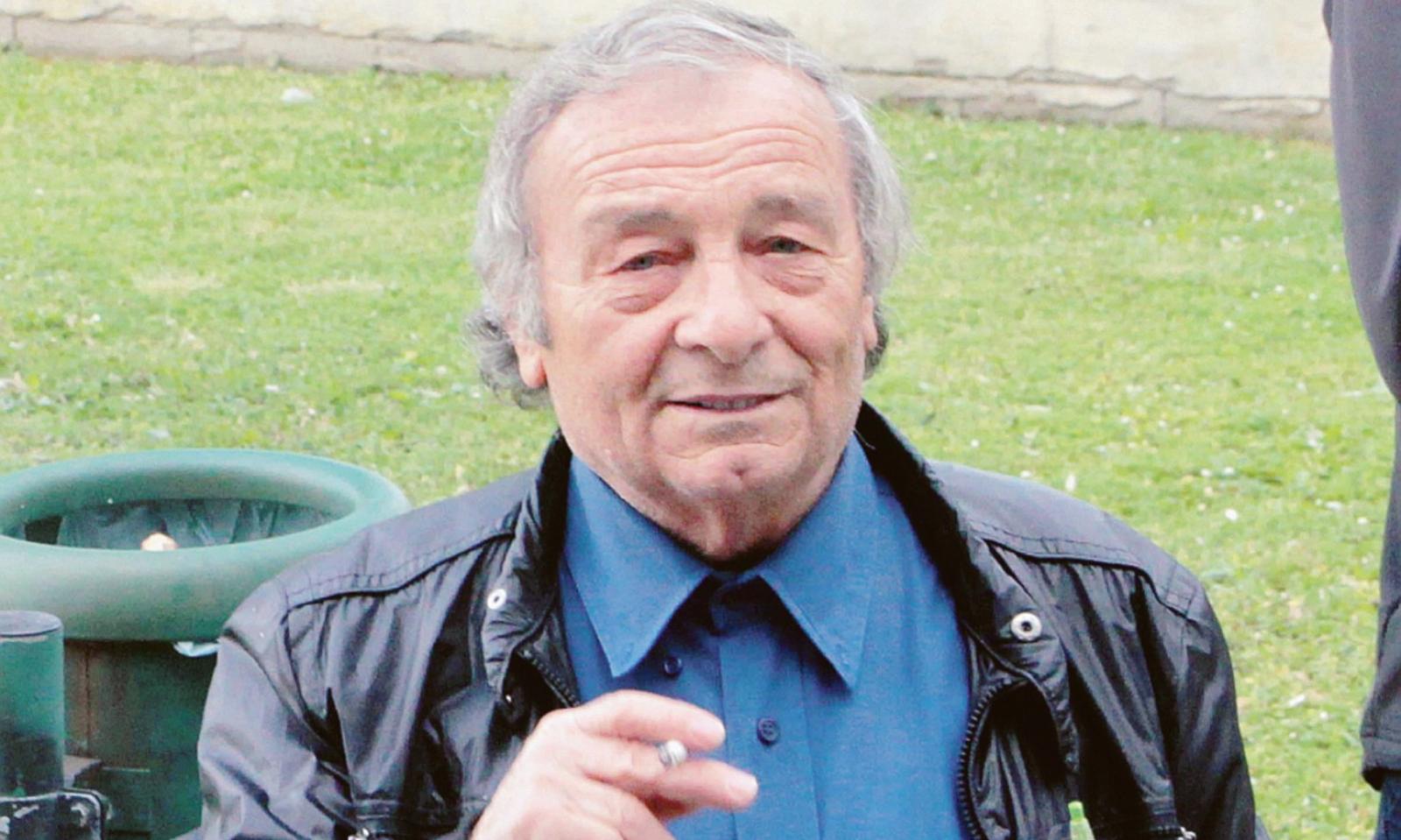 Sarto, morto da un mese in ospedale