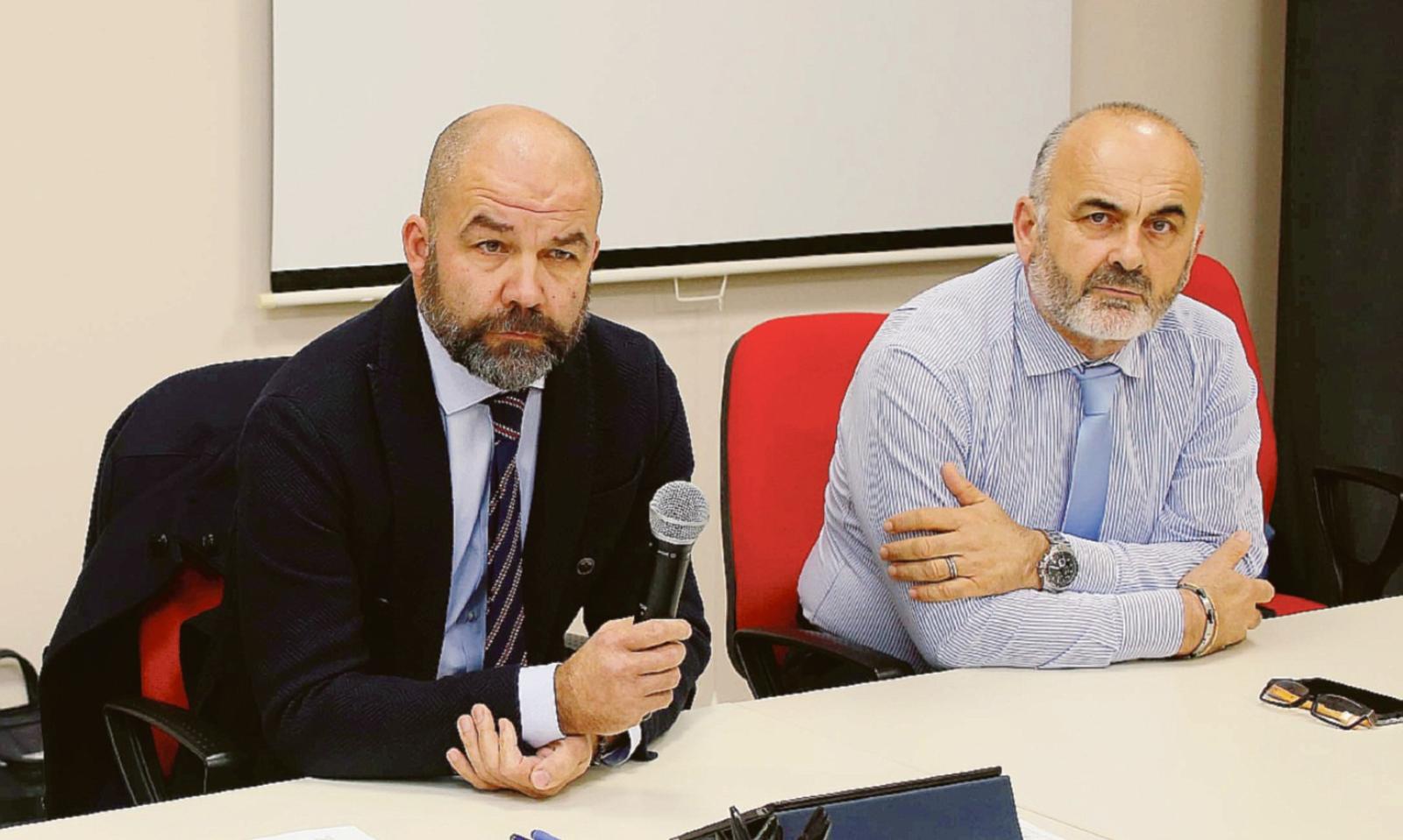 &ldquo;Trombini inerte, tocca al prefetto&rdquo;