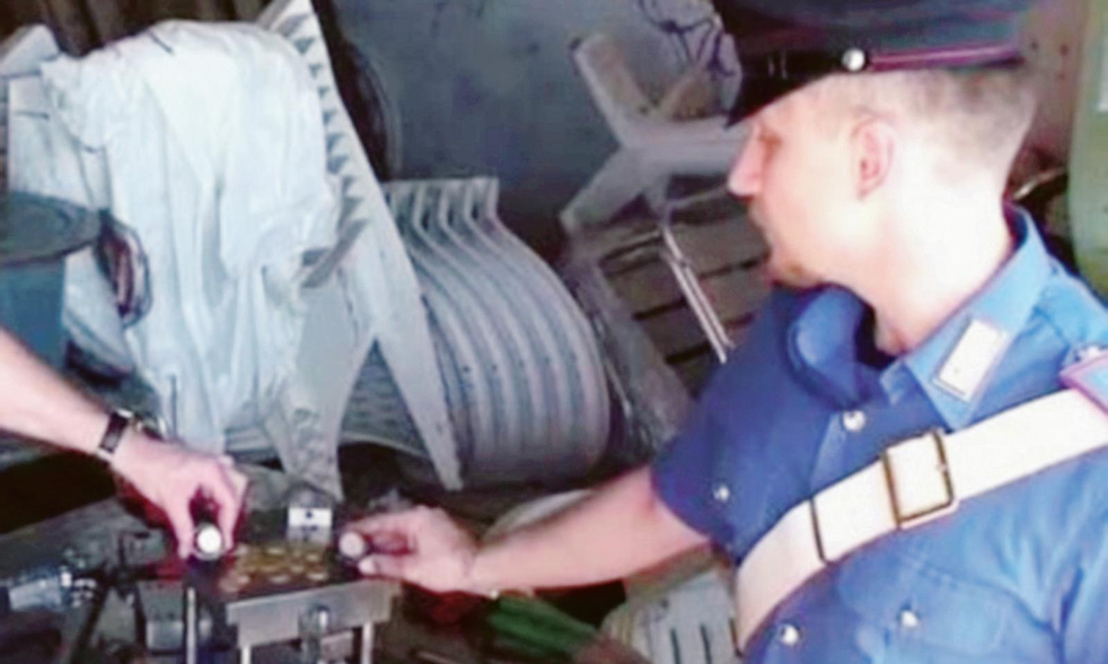 Stroncata la zecca dei 50 cent falsi