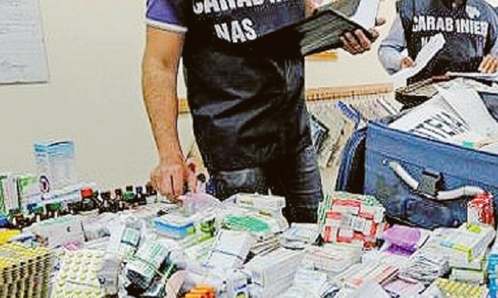 Blitz dei Nas in carcere, sequestrati farmaci scaduti