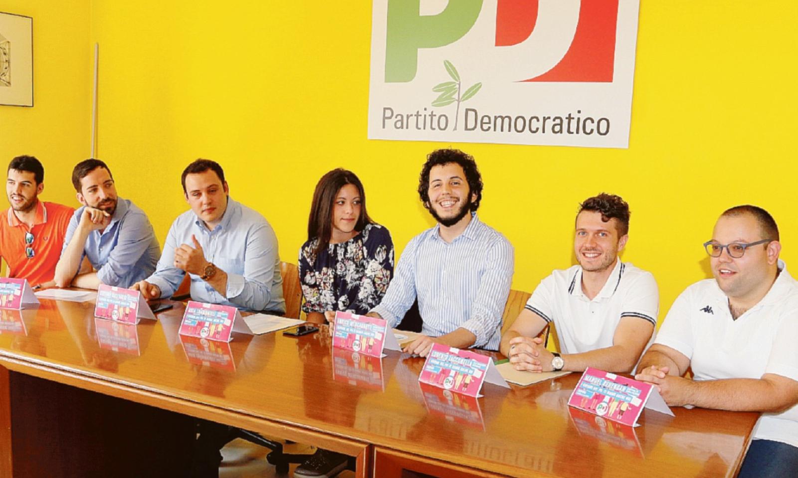 I giovani dem sculacciano i vertici Pd