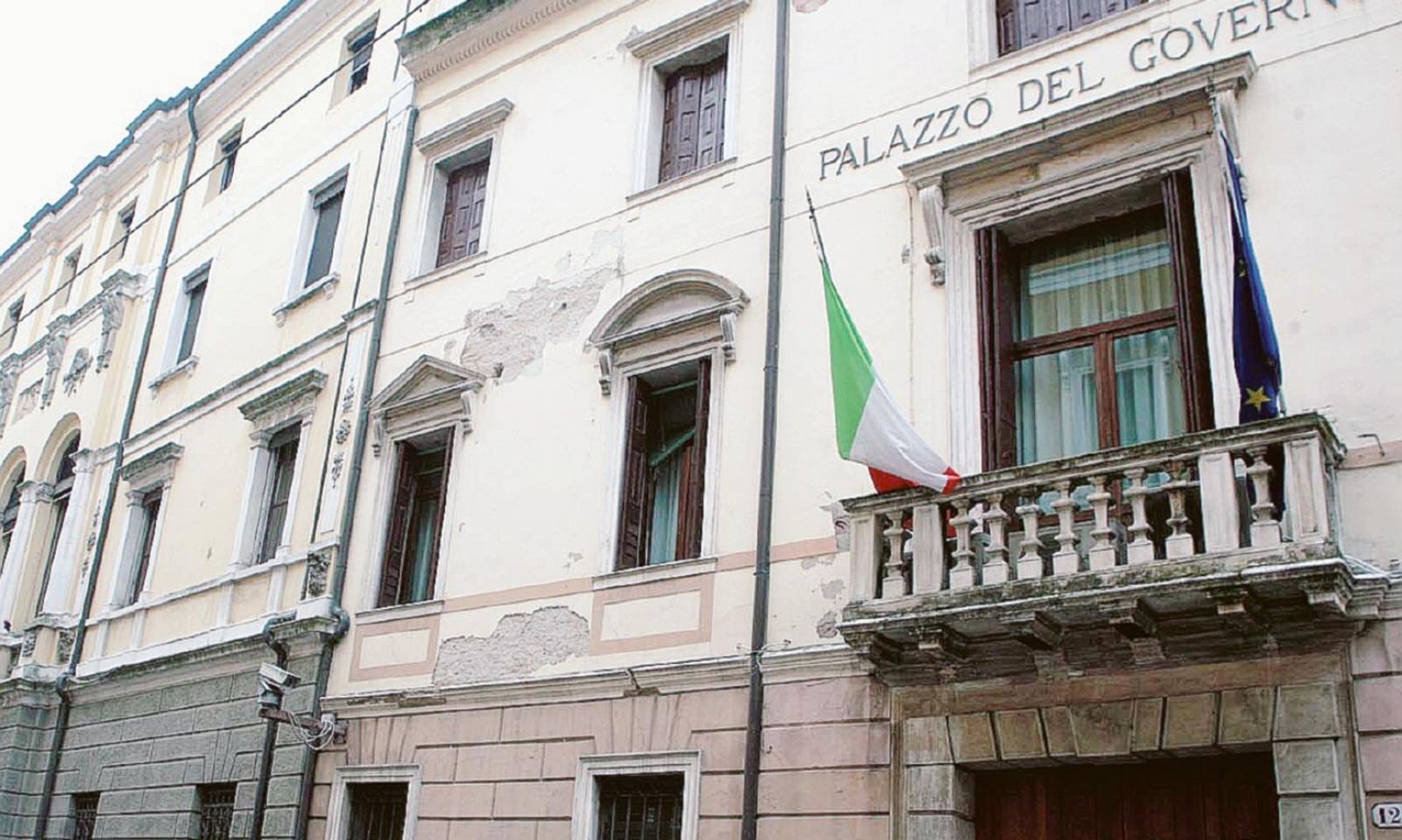 Cambio della guardia in via Celio