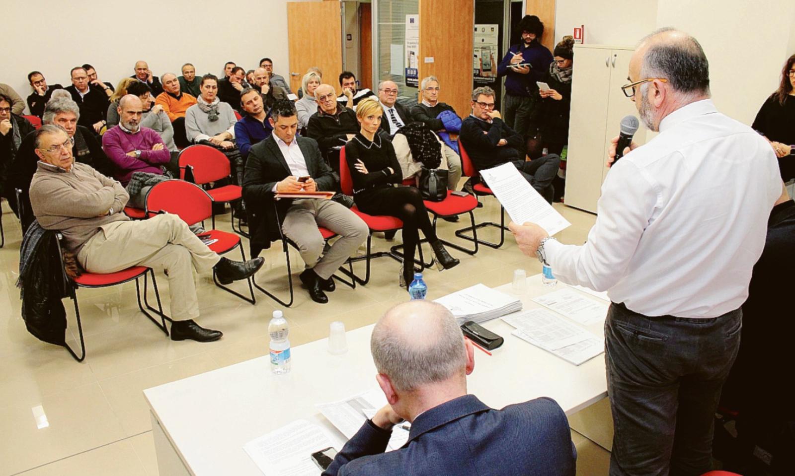 Consvipo, fumata grigia in vista