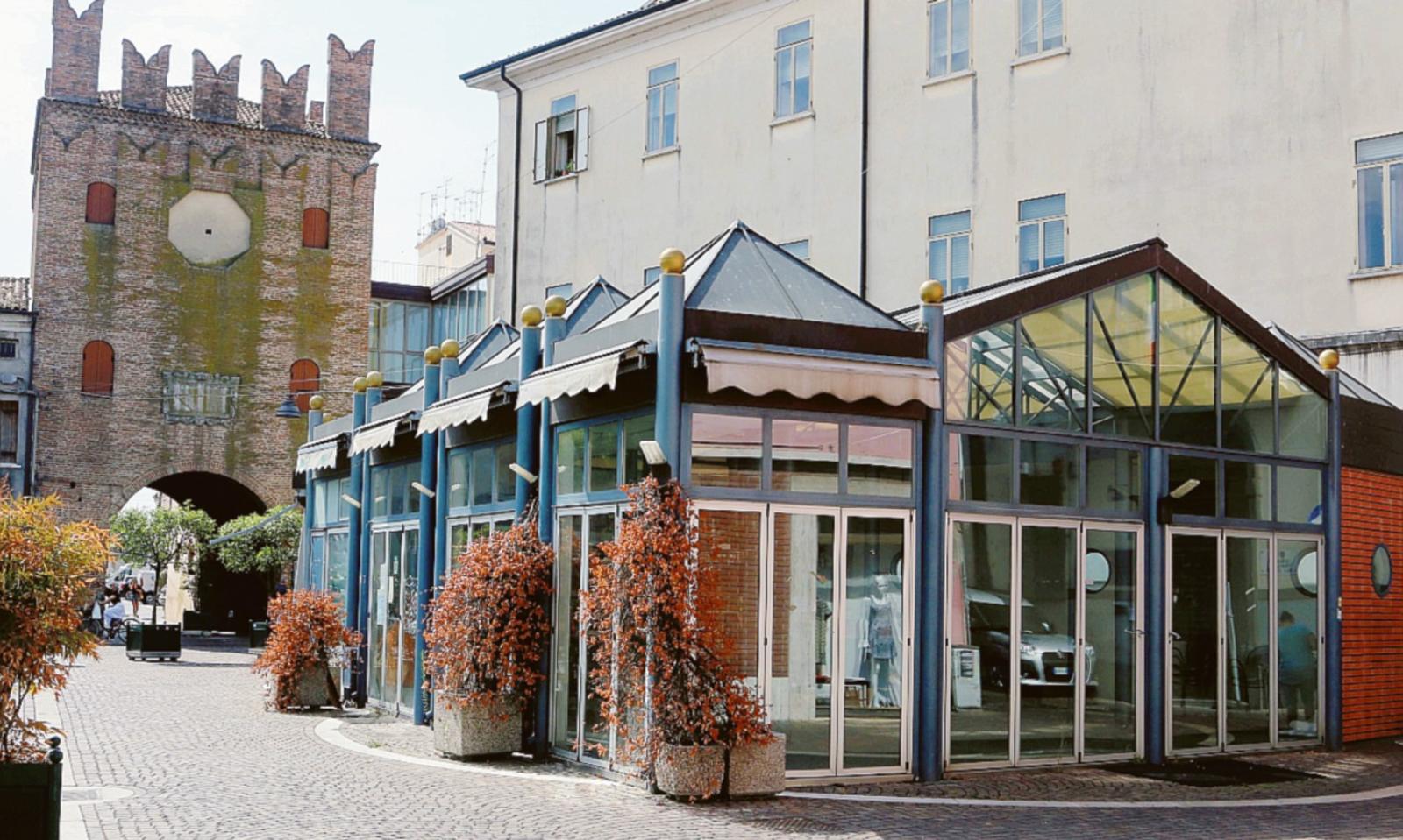 Chiosco, il fallimento della politica