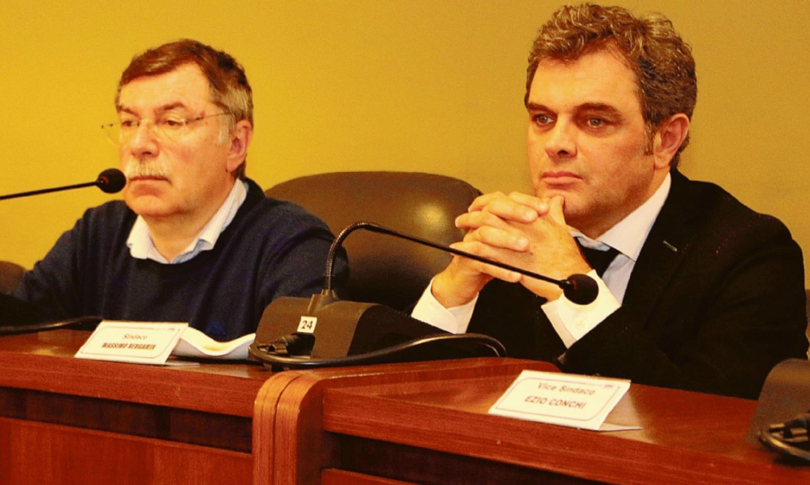 Lega (e Denti) bastonano Avezz&ugrave;