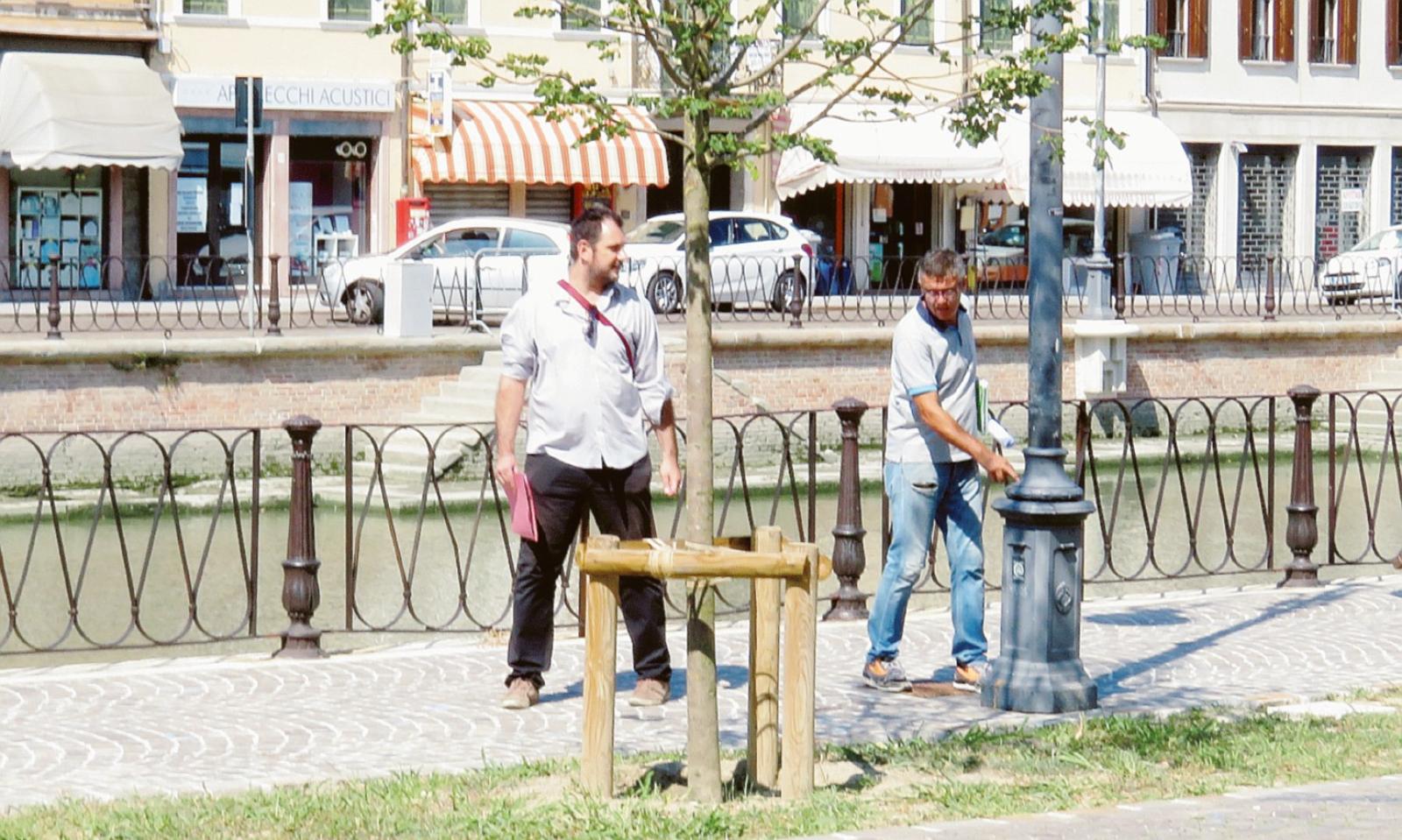 Bobosindaco, ultimatum a Omar