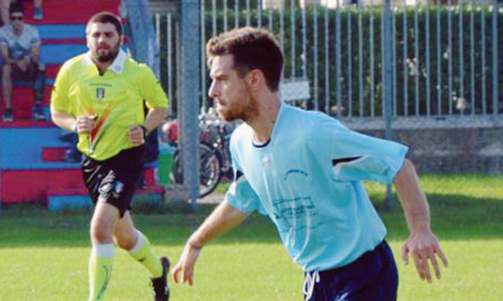 Bellin conquista la vetta solitaria