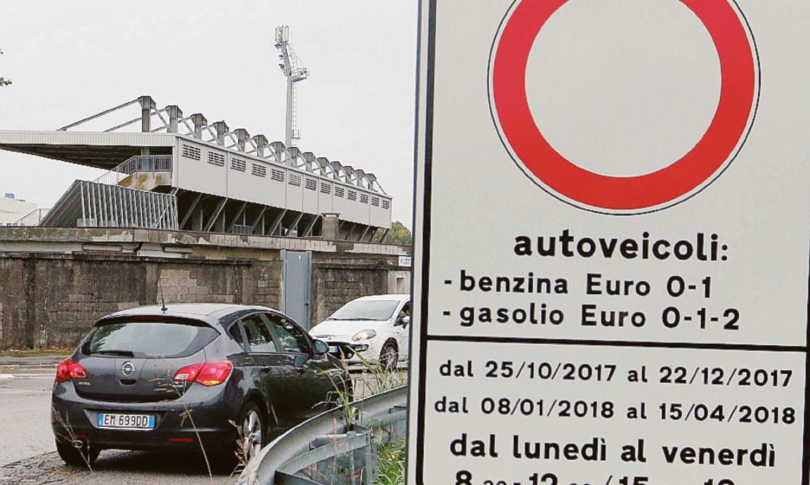 &ldquo;Traffico bloccato pure nei paesi&rdquo;