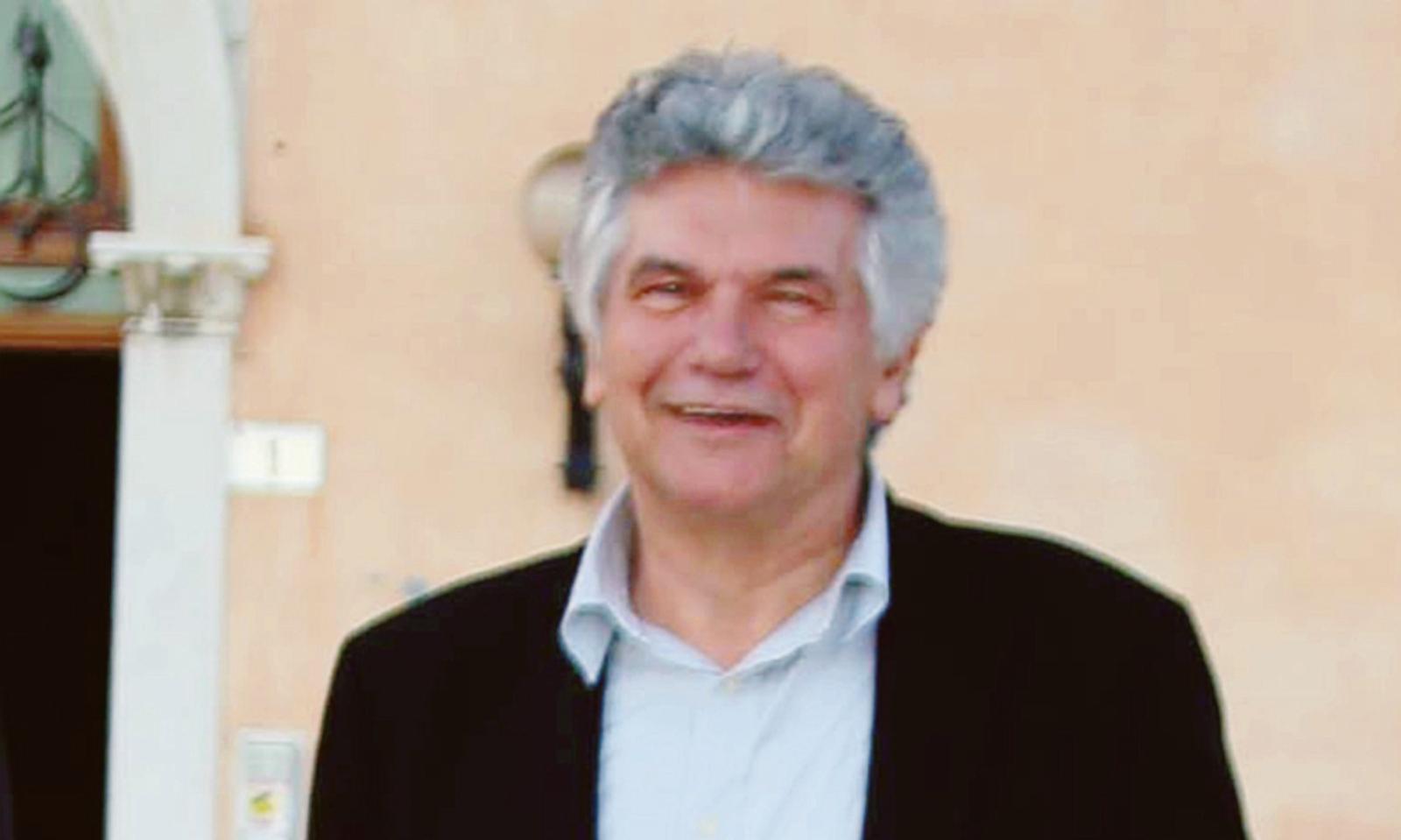 Pizzoli si ferma, Dall&rsquo;Ara in discesa