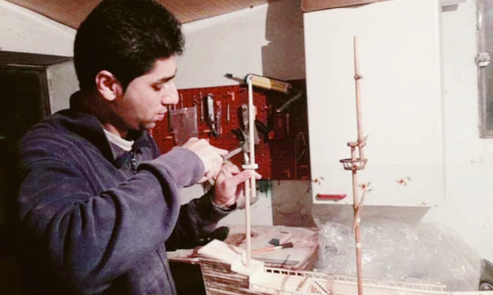 Il mago della musica di legno