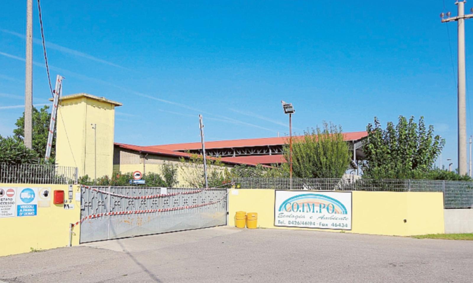 &ldquo;Bruciore agli occhi e odori sgradevoli&rdquo;