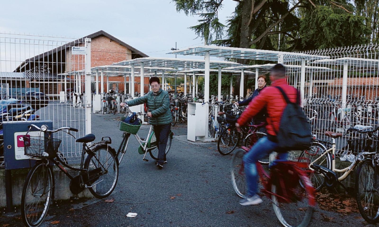 Via le bici &ldquo;abusive&rdquo; dalla stazione